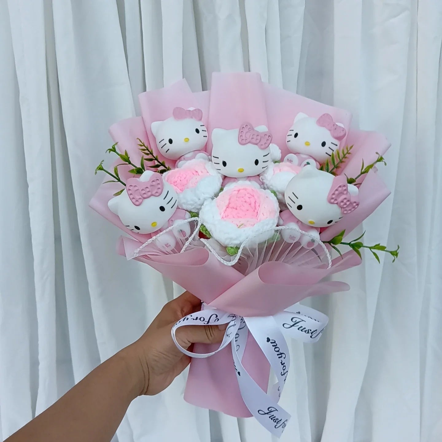 Hello Kitty Rose Bouquet (Kawaii, Anime)