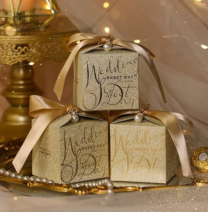 Favour box for engagement / wedding / baby shower